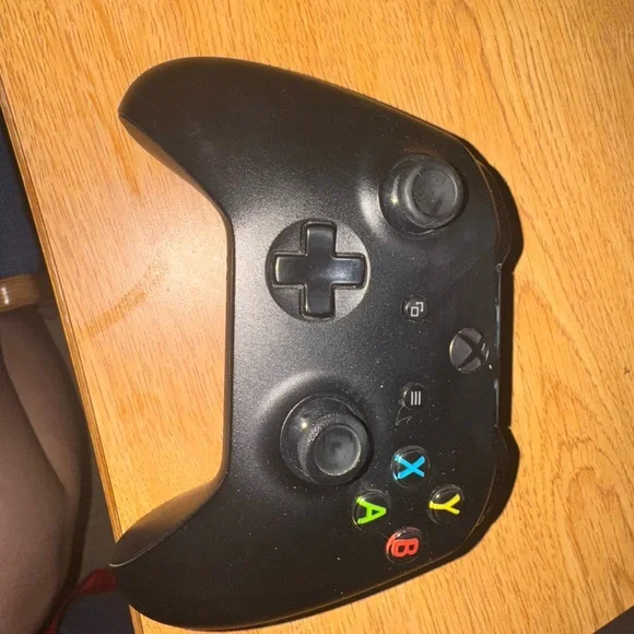 Wireless Controller - Blue and black